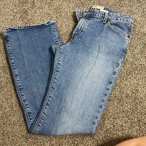 Women’s jeans